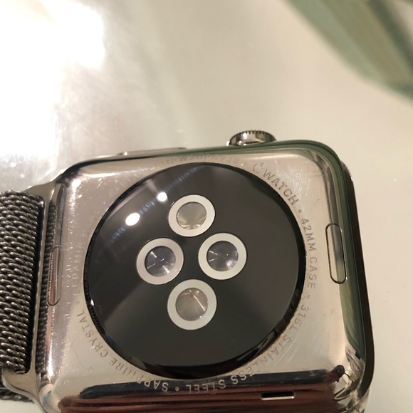 Apple Watch - Picture 5 of 5